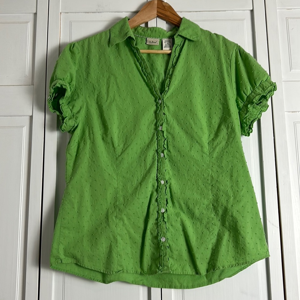L.L.Bean 100% Cotton Lime Green Swiss Dot Button-up Blouse GUC Size: L